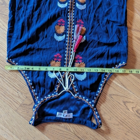 THML XS Navy Blue Halter Embroidered Dress‎ w/ Lining - Picture 5 of 8